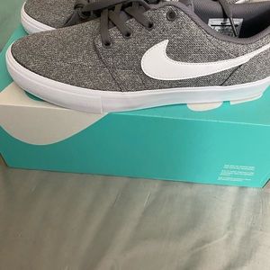 nike sb portmore ii ultralight wolf grey